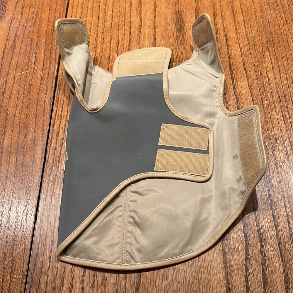 Friends Of Baby Doll Pliner Gray And Beige Lined Waterproof Vest Says 2004
